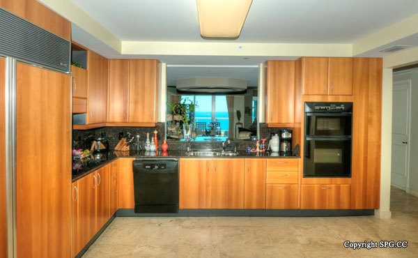 Kitchen at Luxury Oceanfront Residence 18D, Tower II, The Palms Condominiums, 2110 North Ocean Boulevard, Fort Lauderdale Beach, Florida 33305, Luxury Seaside Condos