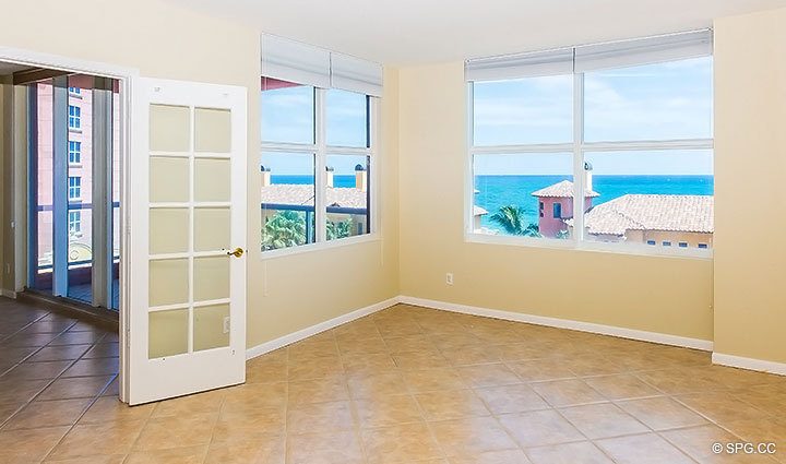 Unfurnished Living Room in Residence 7C, Tower I at The Palms, Luxury Oceanfront Condominiums, 2100 North Ocean Boulevard, Fort Lauderdale, Florida 33305