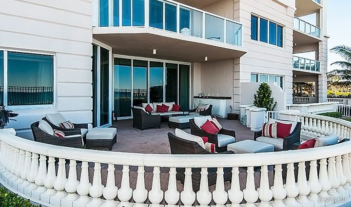 Oversized Lanai Terrace at Residence 206 at Bellaria, Luxury Oceanfront Condominiums in Palm Beach, Florida 33480.